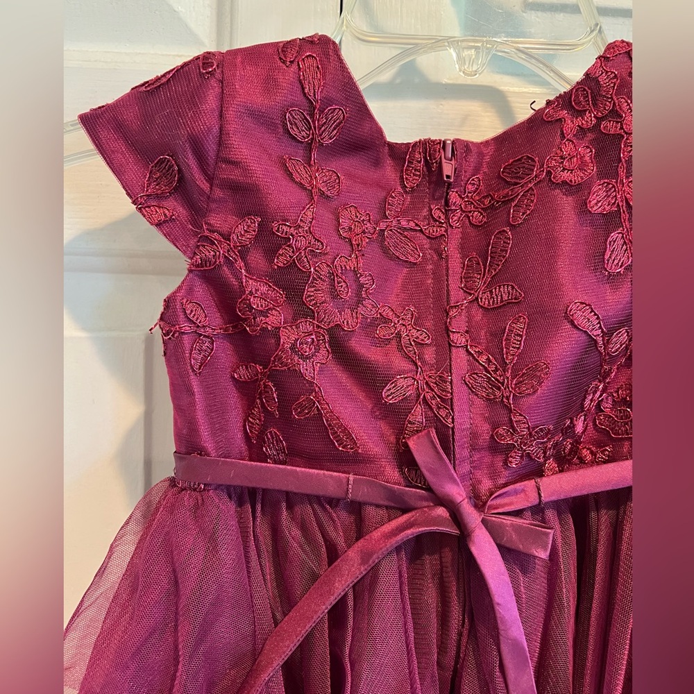 Elegant Maroon Dress w Asymmetrical Tiered Skirt, Sparkle Belt & Lace Bodice